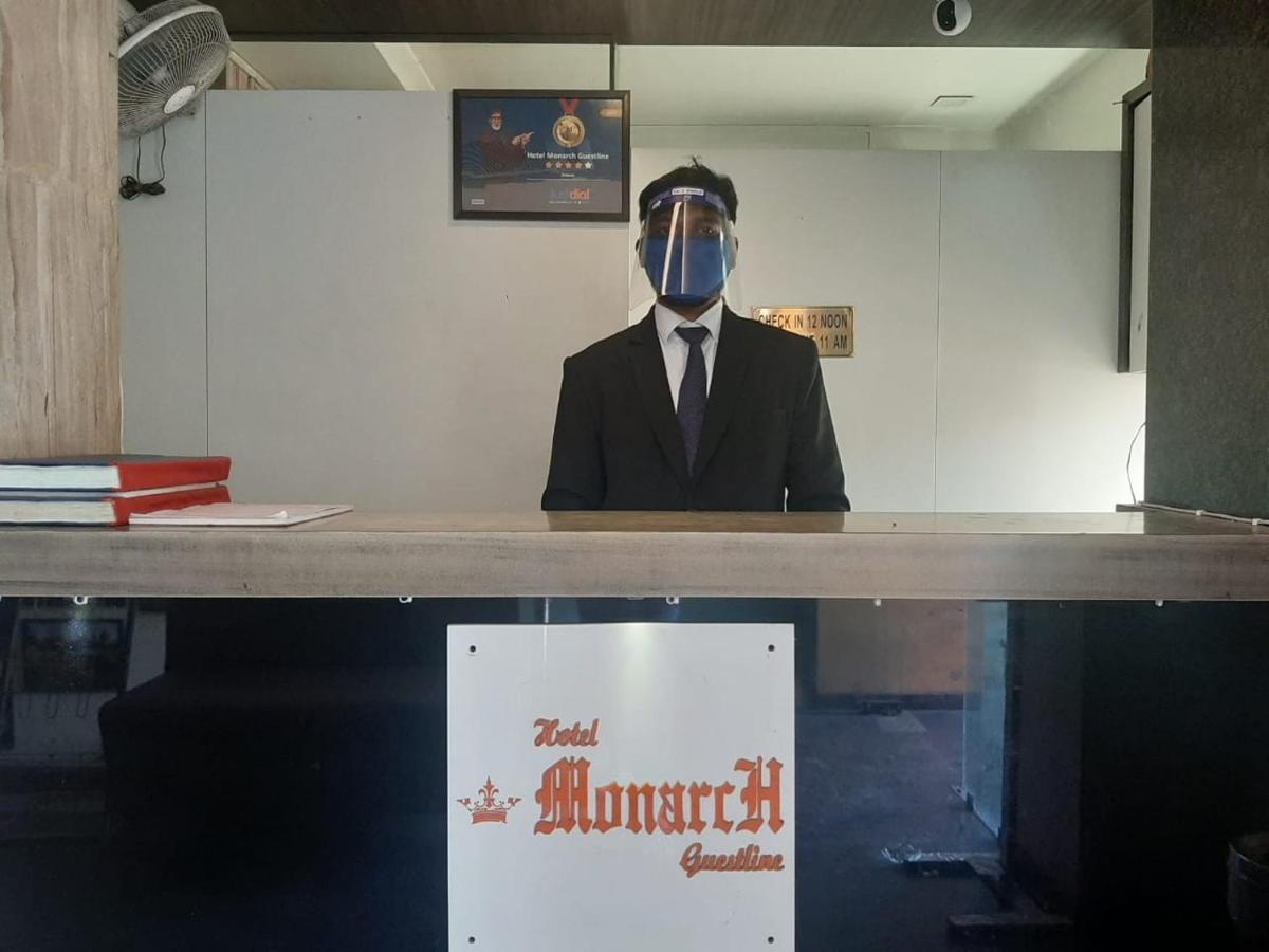 Hotel Monarch Guestline In Midc Rabale, ナビムンバイ エクステリア 写真